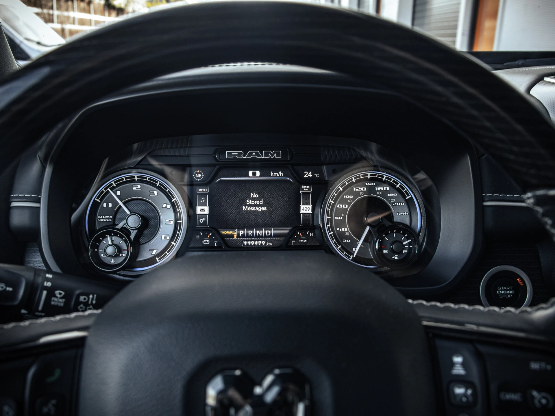 Dodge Ram 1500 2023 - 5.7 V8 4x4 Crew Cab Limited afbeelding 9