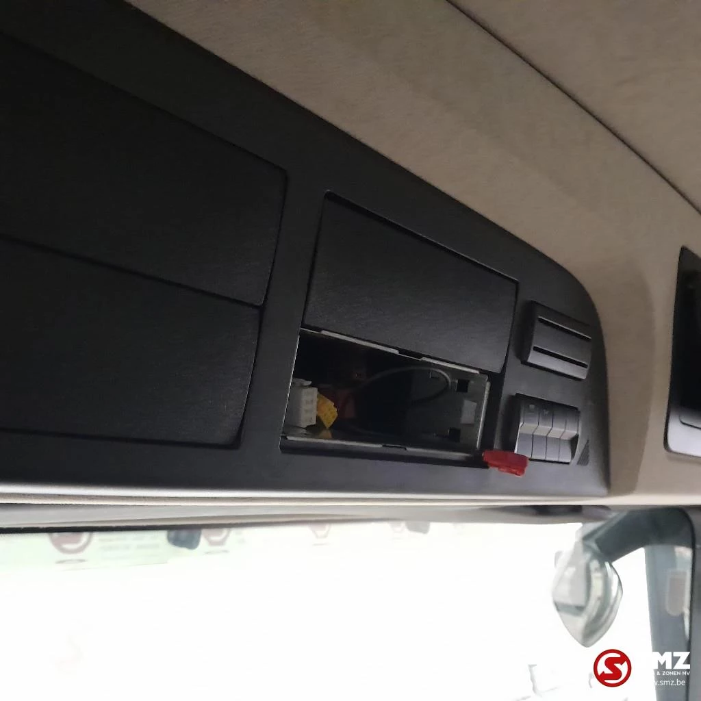 Mercedes-Benz Actros 2015 - Occ cabine Mercedes MP4 low imagen 16
