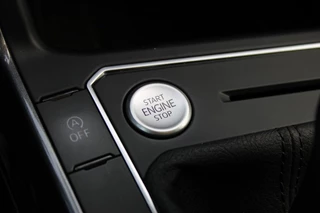 Volkswagen Taigo 2022 - 1.0 TSI Style Automaat Panodak Carplay Keyless Stoelverwarming !!NIEUWBINNEN!! obrazek 21