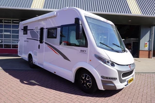 Roller TEAM ZEFIRO 2024 - 267 INTEGRAL CAMPER 180PK EURO 6 image 1