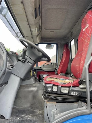 Iveco Stralis 2006 - N/A imagem 13