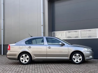 Škoda Octavia 2012 - 1.2 TSI Ambition Business Line bj.2012 Navi|Clima|Trekhaak|Nap bild 6