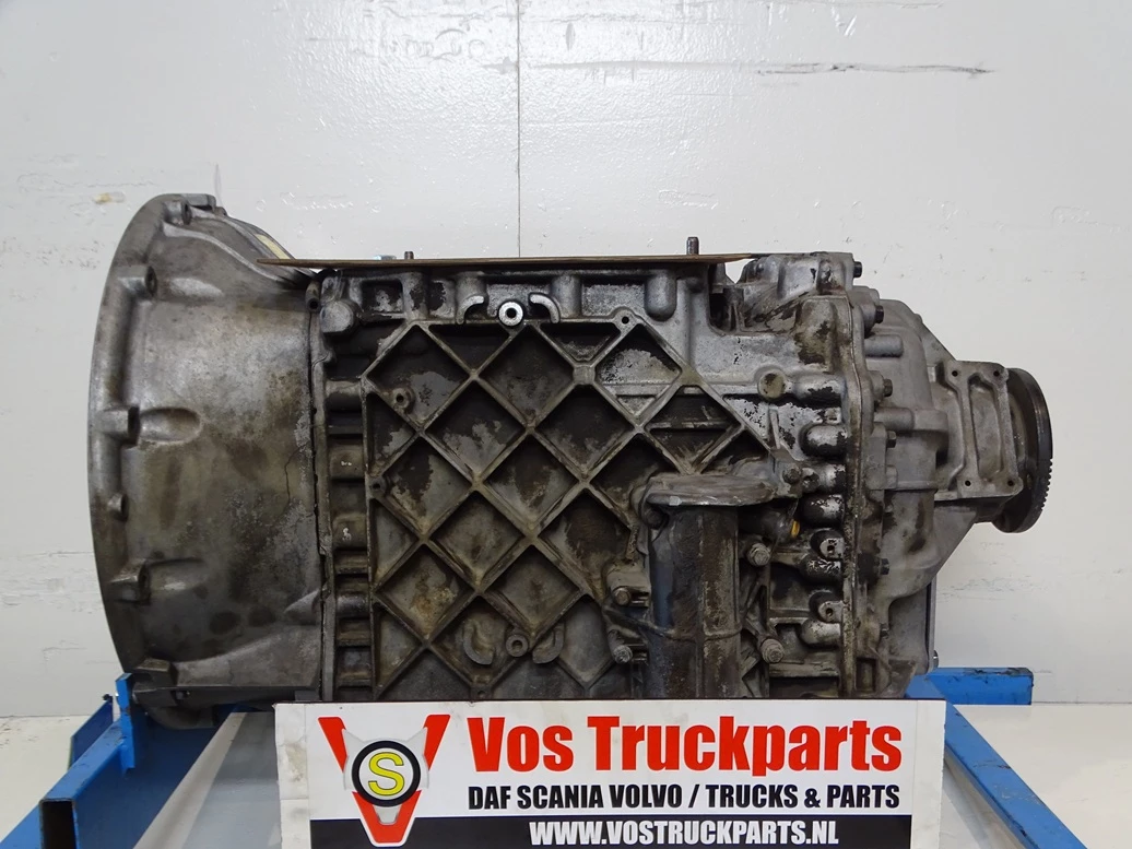 Volvo 2017 - AT-2412-C immagine 1