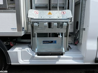 Peugeot e-Expert 2026 - 100% elektrisch kippende zijlader bild 10