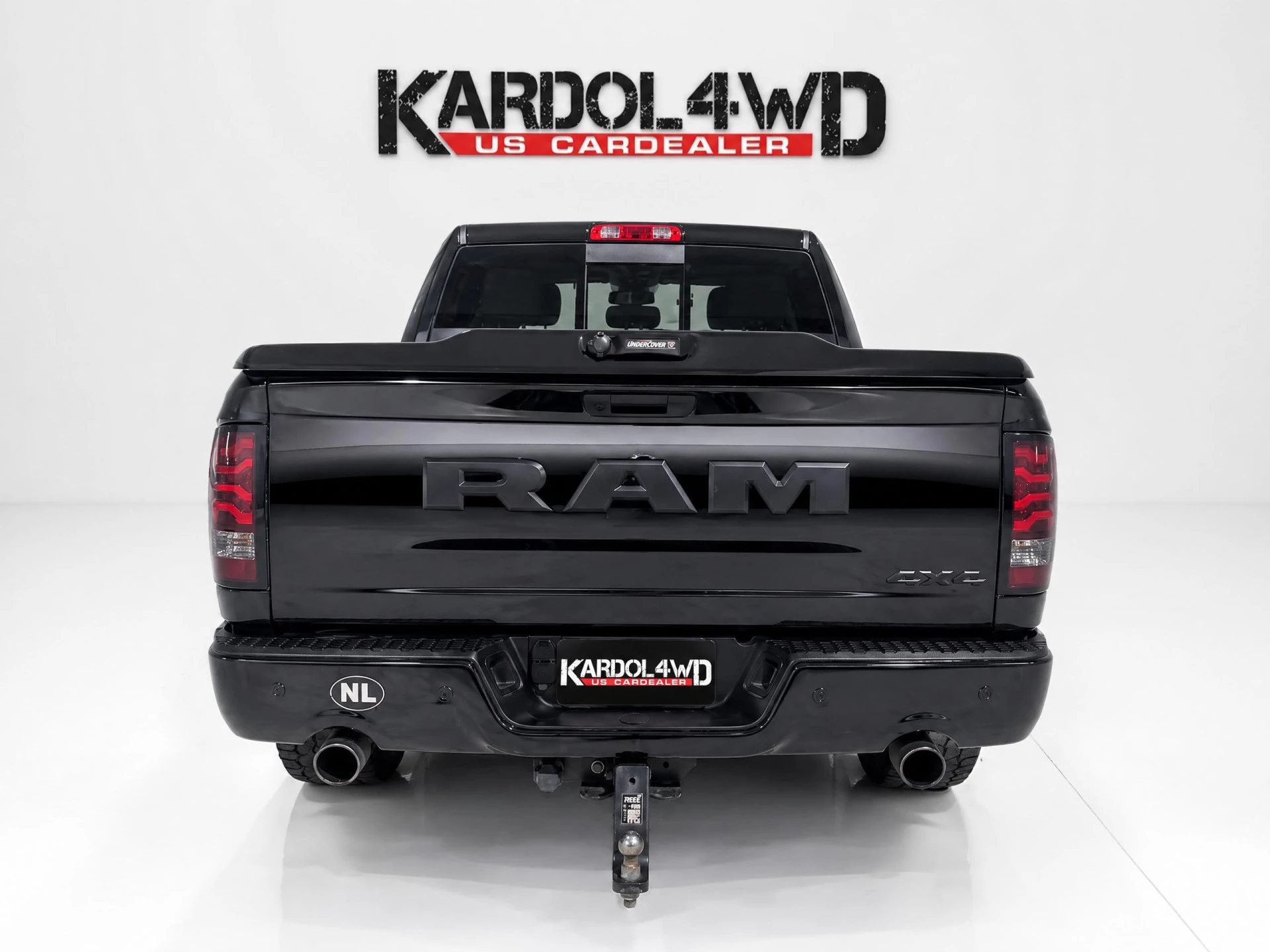 Dodge Ram 1500 2024 - 5.7 V8 4x4 Crew Cab 5'7 Laramie | Trekhaak | Tonneau cover | extra LPG 200L | Wide boddy | Fuel 22inch velgenset| afbeelding 5