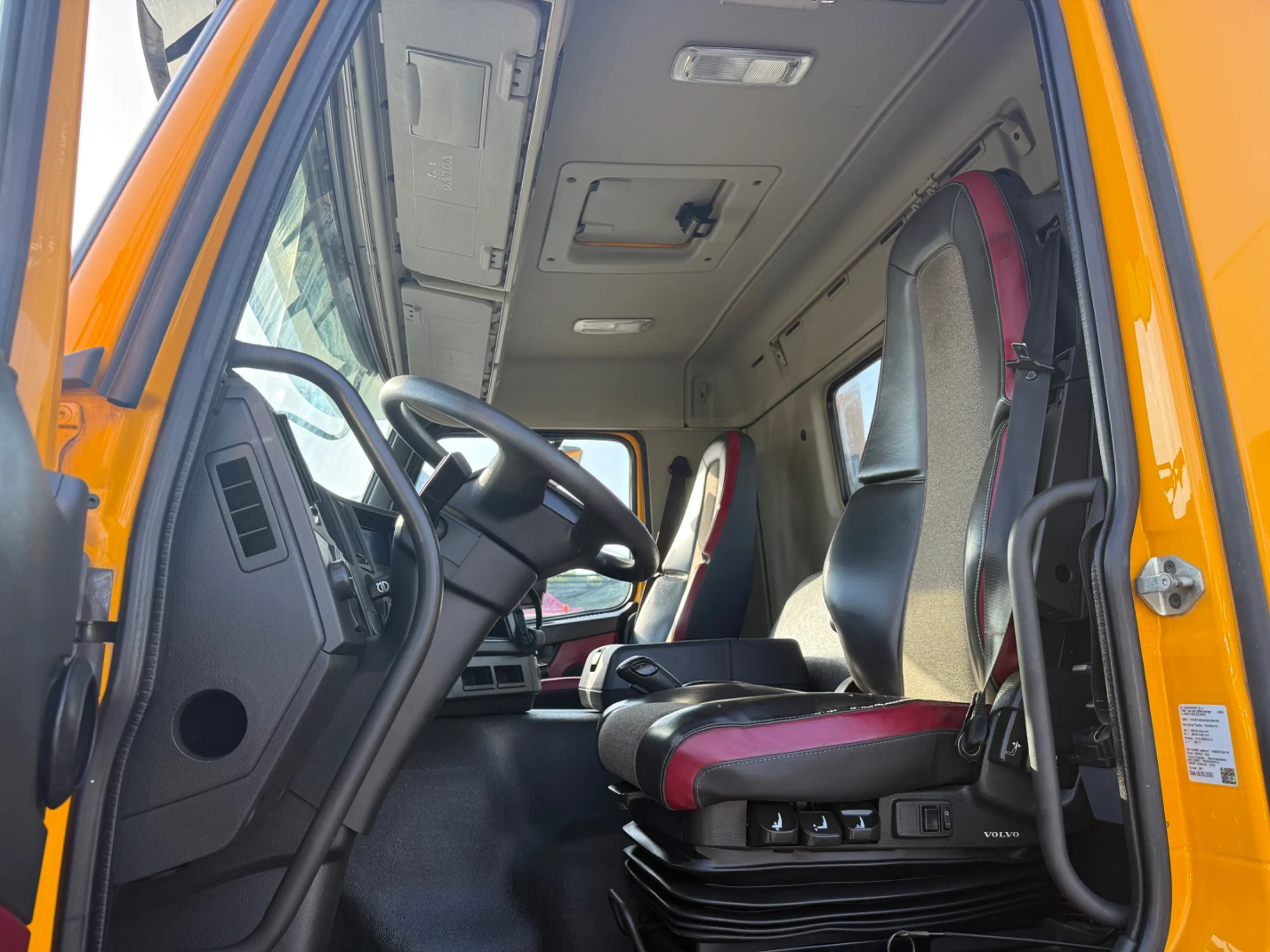 Volvo FMX 500 2016 - 80 Ton / Retarder / Euro 6 / PTO / Maar 185.029km afbeelding 10