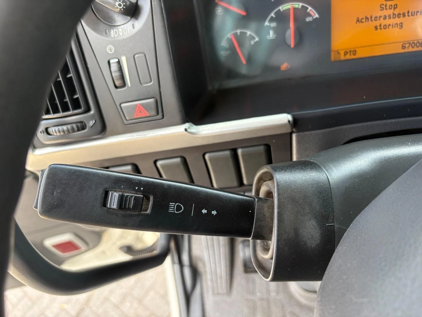 Volvo FM 2005 afbeelding 24