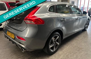 Volvo V40 2015 - 2.0 D2 R-Design Business - Airco - Cruise - Stoelverw - NAP image 2 thumbnail