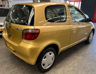 Toyota Yaris 1999 - 1.0-16V VVT-i Sol - Inruil auto obrazek 3