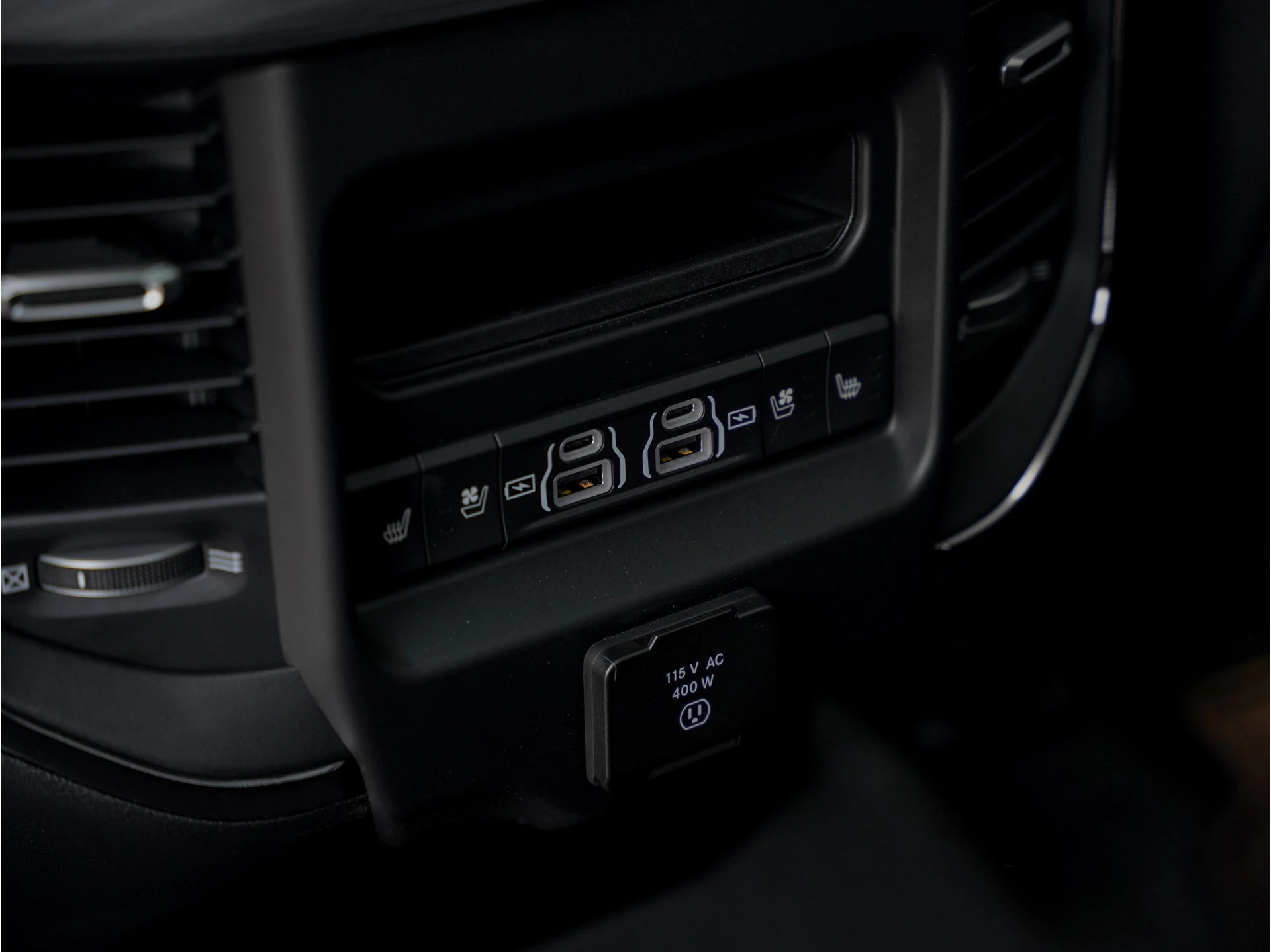 Dodge Ram 1500 2024 - 5.7 V8 4x4 Crew Cab Limited Night image 60