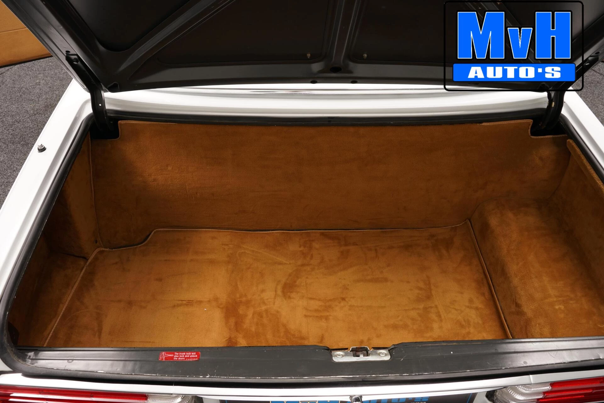 Mercedes-Benz SL 1987 - 560 SL|Roestvrij-Californische klassieker afbeelding 12