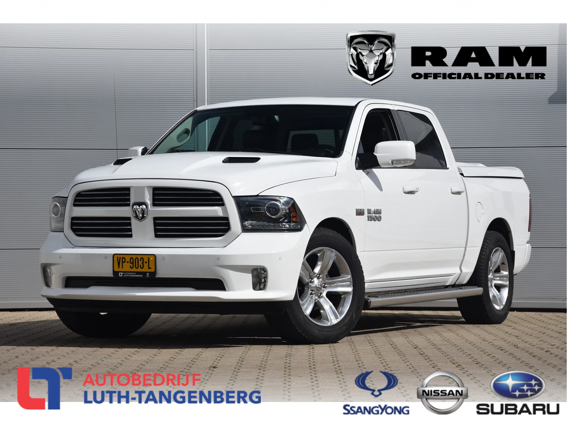 Dodge Ram 1500 2015 - 5.7 V8 4x4 Crew Cab Sport | Lucht | 2e eigenaar | image 1