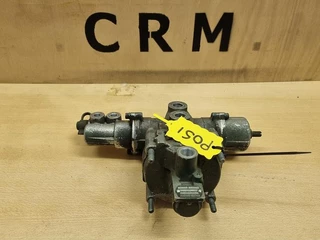 KNORR BREMSE LOAD SENSING VALVE BR5607 - N/A immagine 3