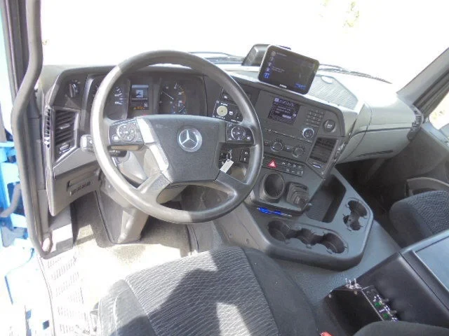 Mercedes-Benz Antos 2015 - 2733 obrázek 8