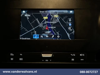 Mercedes-Benz Sprinter 2021 - 317 CDI 170pk L3H2 Euro6 Airco | Camera | Navigatie | Apple Carplay | Parkeersensoren bild 3