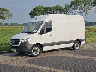 Mercedes-Benz Sprinter 2022 - 317 obrazek 2