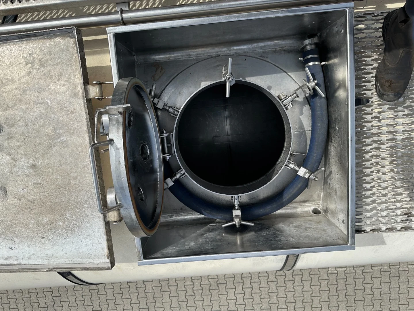 Feldbinder 1999 - LEBENSMITTEL / LEVENSMIDDELEN / FOOD / 33.500L / 3-COMP / PUMPE / ALCOA / LIFTACHSE immagine 50