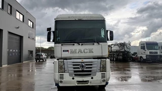 Renault AE 440 Magnum E-tech 1999 - N/A imagem 2