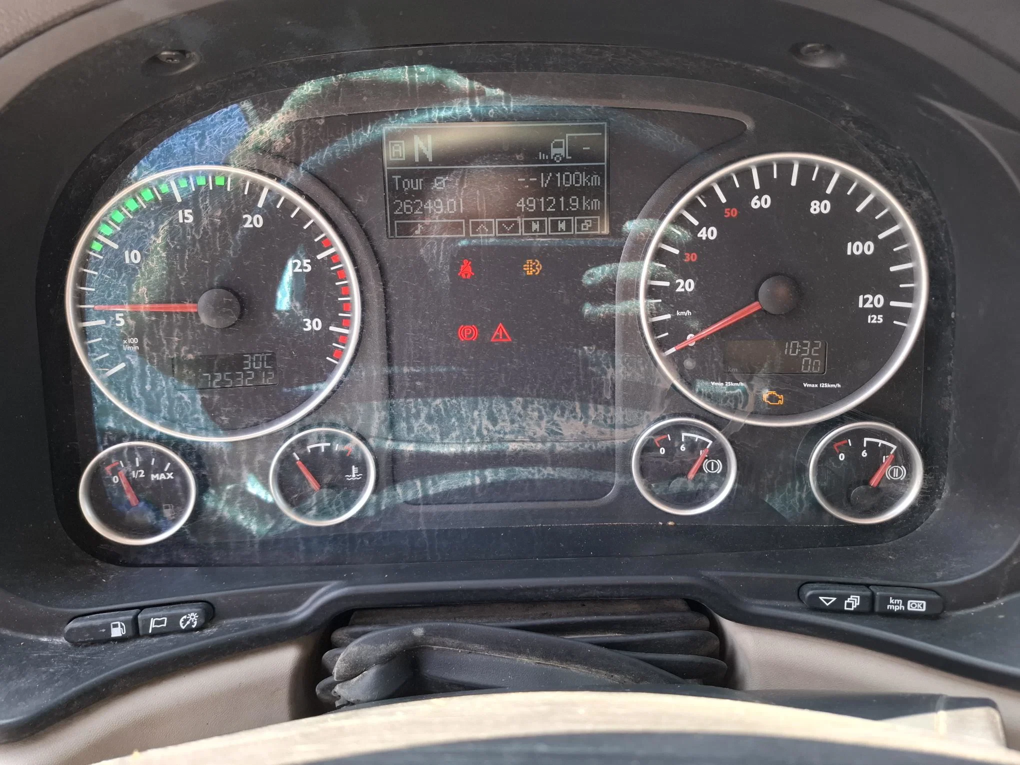 MAN TGX 2018 - 18.500 / INTARDER / HYDRAULICS / 725321 KM / PARK-AIRCO / ALCOA / FRIDGE / LWDS / AUTOMATIC / EURO-6 / 2018 immagine 17