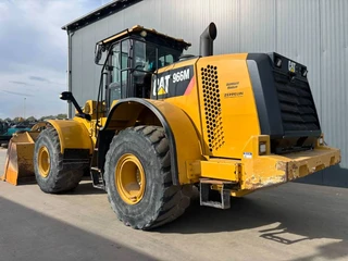 Cat 2015 - 966M afbeelding 2 miniatuur
