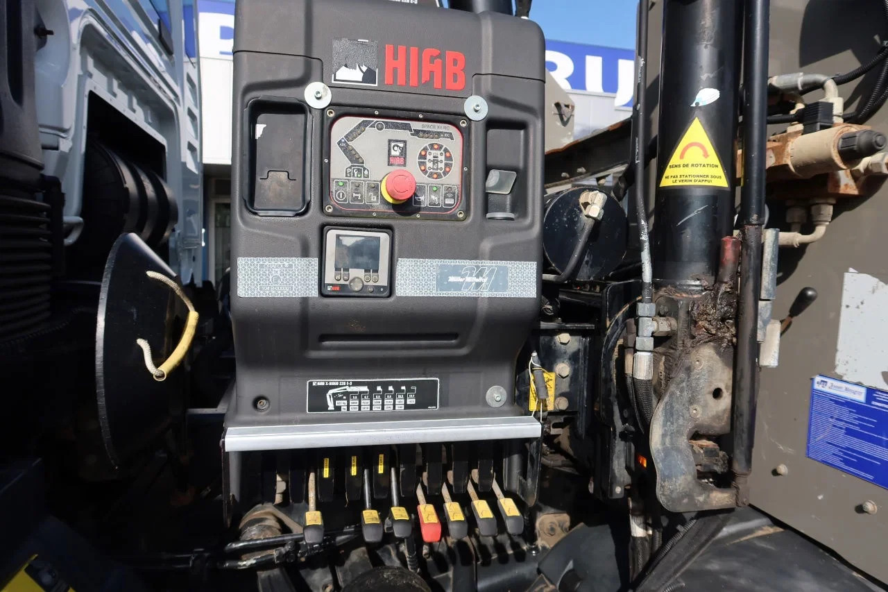 MAN TGS 2019 - 35.360 8x2 Oprijvrachtwagen + Hiab 228 E3 imagem 23