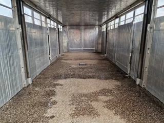 Samro N/A 2012 - 3 axle - 2 deck livestock - Lifting roof - Regnault box zdjecie 22