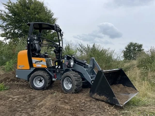 Giant GP grondbak NIEUW voor Giant minishovel 2024 afbeelding 2 miniatuur