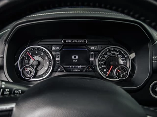 Dodge Ram 1500 2021 - 5.7 V8 4x4 Crew Cab Laramie zdjecie 8