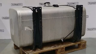 MAN - Fuel System Brandstoftank + steunen 490L image 2 thumbnail