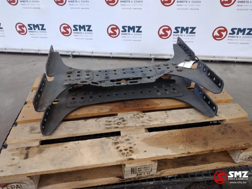 Mercedes-Benz Actros - Occ dwarsbalk mp4 immagine 1