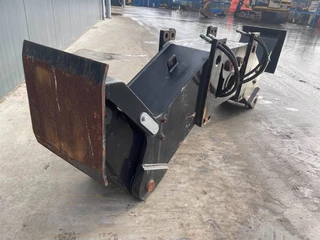 Cat N/A - M314F / M315F / M316F zdjecie 6