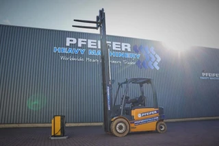 Jungheinrich 2011 - EFG535 Electric, Lifting Height 4700mm, Freelift 1 Bild 3 Miniaturansicht