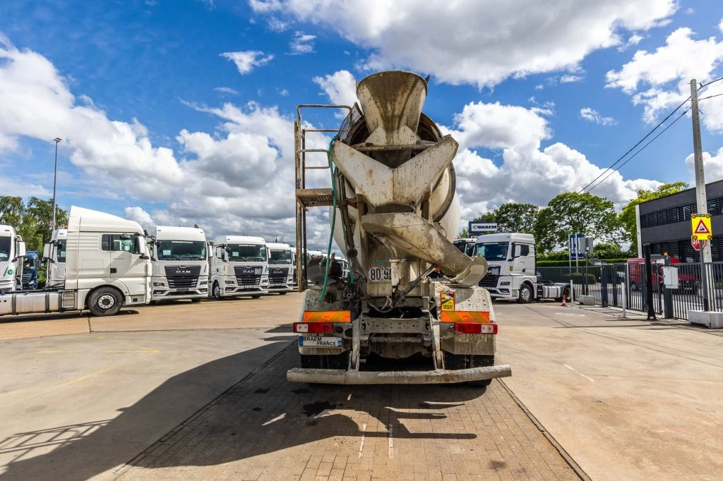 Volvo 2006 - FM 12.440 +MANUAL+ LIEBHERR 9M3 afbeelding 4