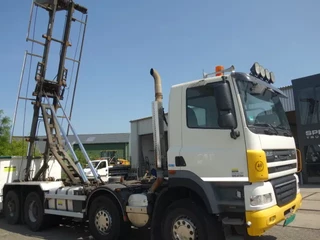 DAF CF 410 2013 - 8X4 NCH CONTAINER SYSTEEM 32 TON 90 graden silo containers obrazek 2