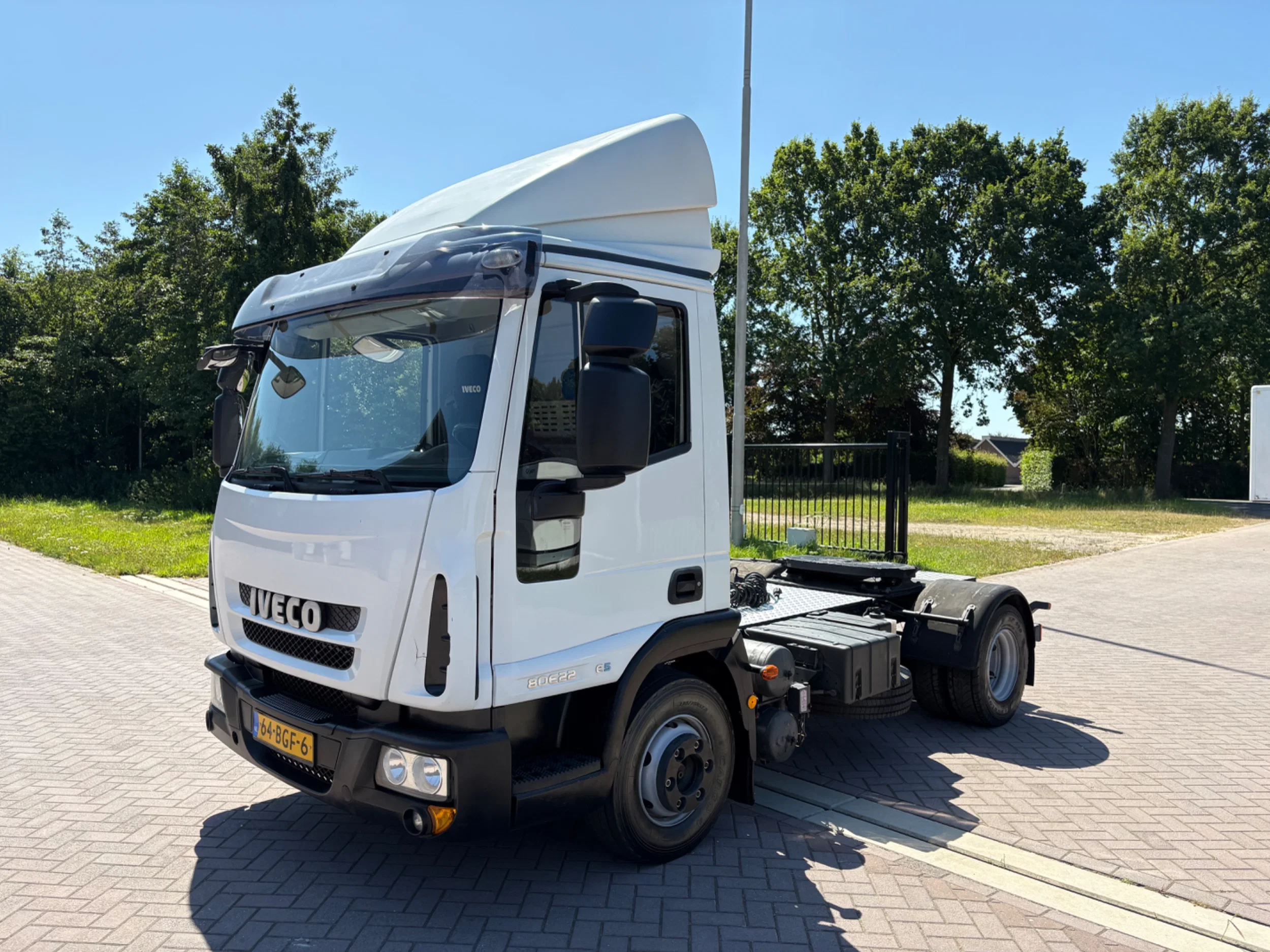 Iveco Eurocargo 2010 - ML 80 E22 trekker 18 ton afbeelding 2