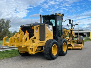 Caterpillar 140M 2008 image 3 thumbnail