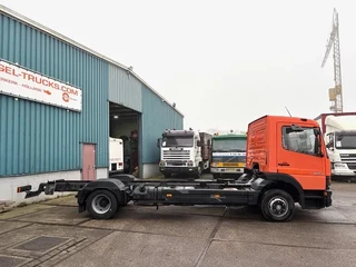 Mercedes-Benz Atego 1999 - 823L DAY CAB (6-CILINDER) 4x2 CHASSIS (MANUAL GEARBOX / SPER DIFFERENTIAL / 6-CILINDER ENGINE) imagen 4
