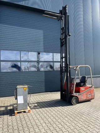 CESAB CBE 15T  2004 - CESAB CBE 15T electric / triplex / sideshift bild 1