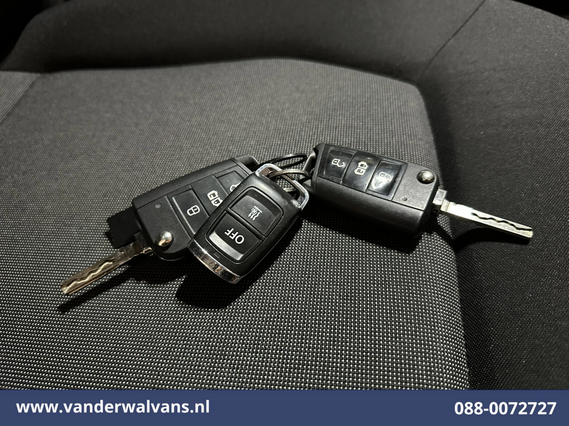 Volkswagen Crafter 2021 - 2.0 TDI 141pk L3H3 L2H2 Euro6 Airco | Navigatie | Apple Carplay | Chauffeursstoel obrázek 19