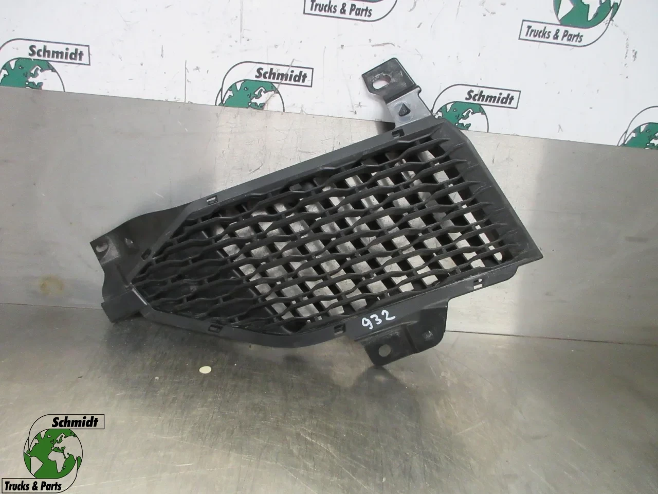 DAF - 2384409 // 2266937 // 2272079 // GRILL DEEL XG 480 MODEL 2023 R+L afbeelding 1