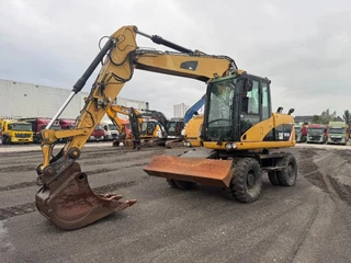 Caterpillar M313D 7212 HOURS 2008 - N/A obrazek 4