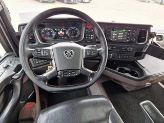 Scania R 2019 - R580 V8 NGS 6x4 chassis - Retarder - 4.75 WB - Full air - Leather - Led - Navi immagine 44