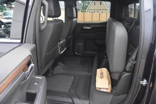 Chevrolet Silverado 2024 - 1500 6.2 High Country obrazek 25
