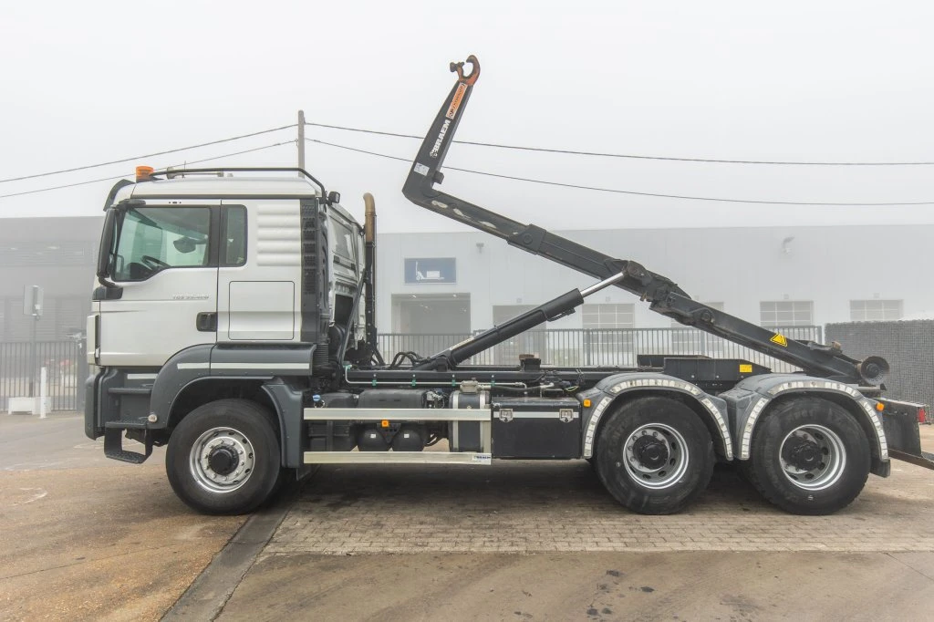 MAN TGS 2017 - 33.420 BL - 6X6H afbeelding 1