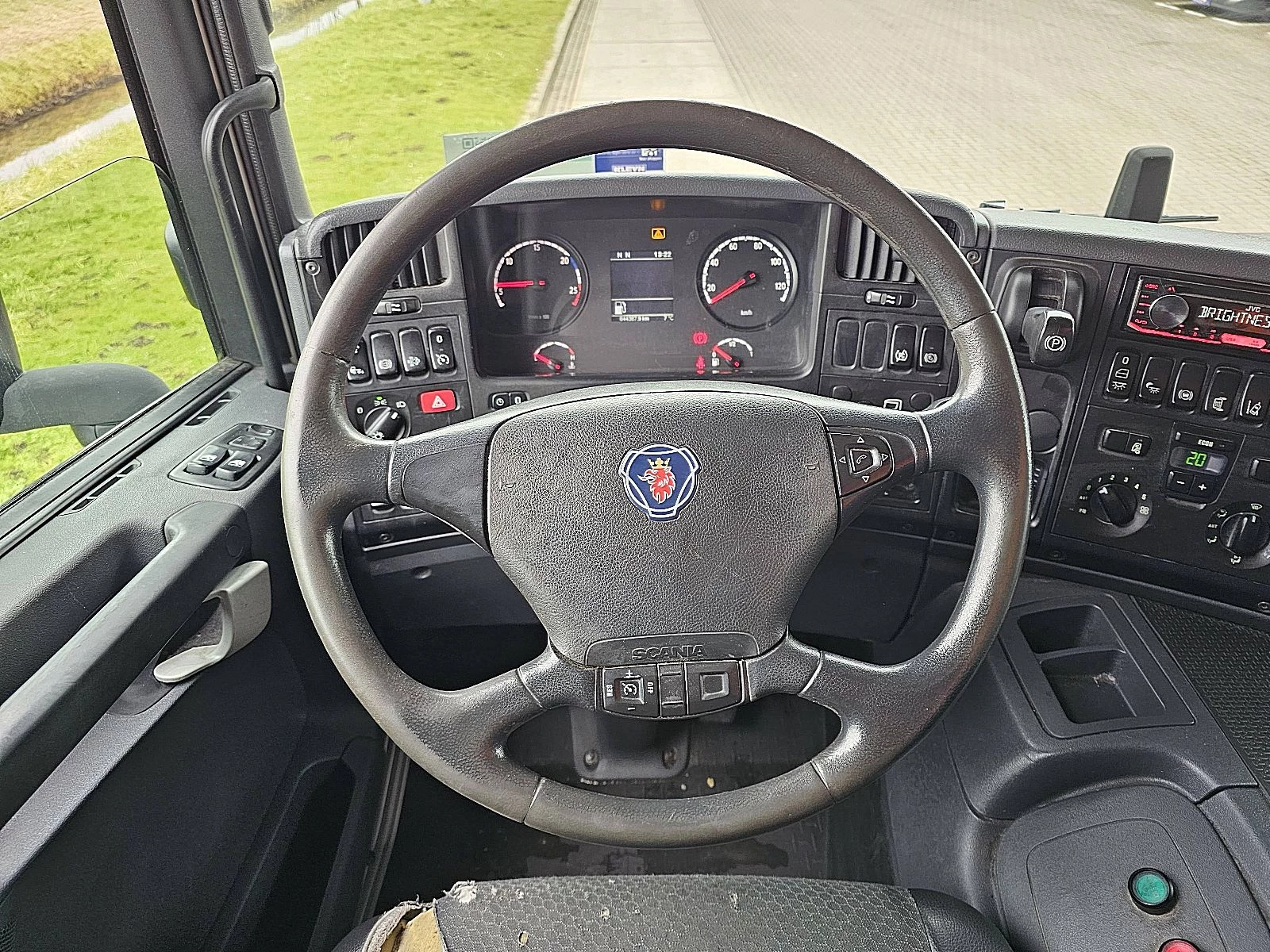 Scania P 2016 - P250 image 11