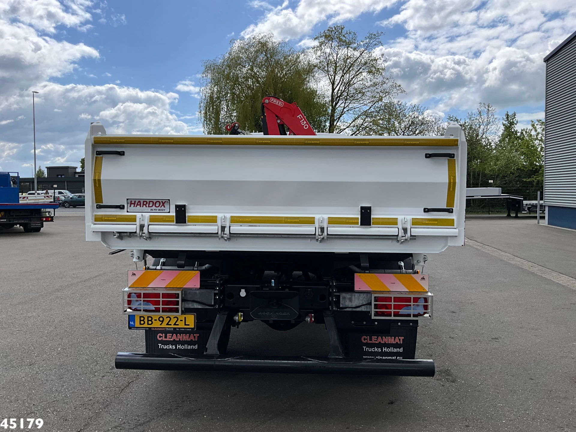 MAN TGM 2024 - 18.320 Euro 6 Fassi 13 Tonmeter laadkraan NEW AND UNUSED! Bild 9