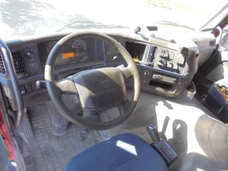 Volvo FM 2006 - 380 6X2 NL TRUCK afbeelding 9