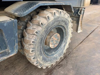 Hyundai Robex 180W-9A 2015 - N/A image 11