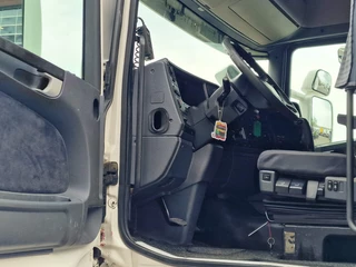 Scania R 2008 - R500 V8 Highline 6x2/4 - Manual gearbox - Custom exterior - Steering axle imagem 9