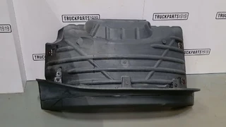 Scania N/A - Body & Chassis Parts Spatbord voor Li. boven Scania image 1